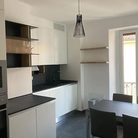 Boutique - Spontini Penthouse Διαμέρισμα *